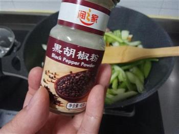 西芹肉片炒烟干的做法图解8