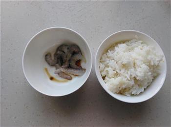 鲜虾秋葵炒饭的做法步骤2