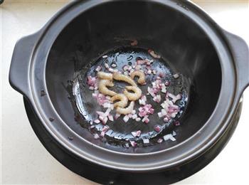 鲜虾秋葵炒饭的做法步骤5