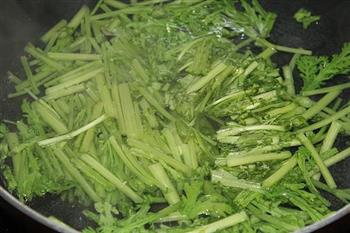 花生凉拌茼蒿菜的做法步骤4