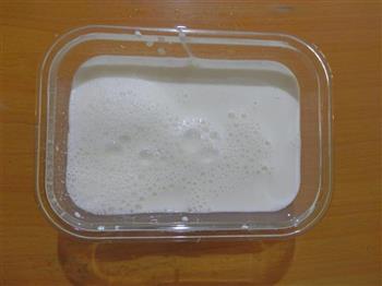 自制酸奶的做法步骤2