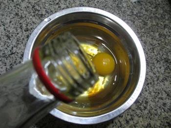 大蒜炒鸡蛋的做法步骤2