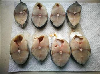 威海特色熏鲅鱼的做法图解3