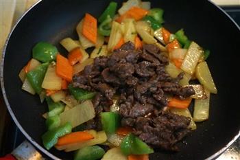 牛肉土豆青椒的做法图解10