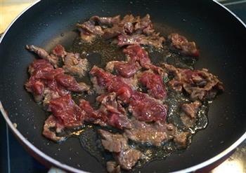 牛肉土豆青椒的做法图解5