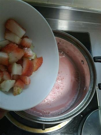 草莓布丁的做法步骤5