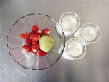 双歧杆菌酸奶水果杯的做法步骤8