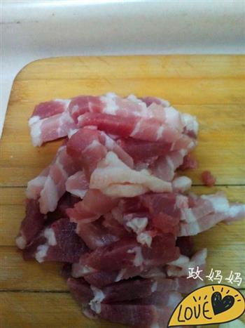 秋葵炒肉的做法步骤2