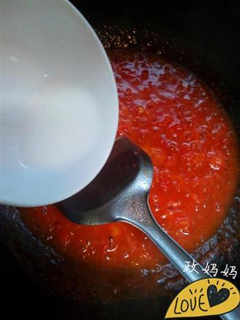培根茄汁意面的做法步骤6
