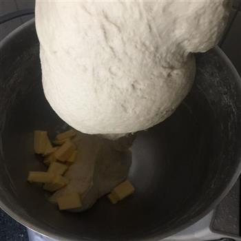 奶酪火腿面包的做法步骤3