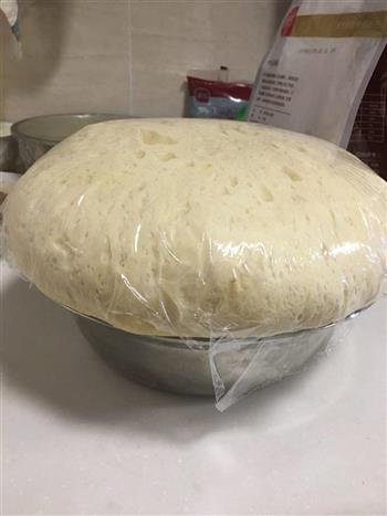 花豆沙毛毛虫面包的做法步骤6