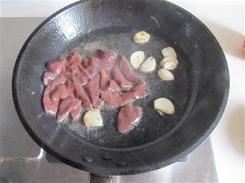 猪肝炒菠菜的做法步骤5
