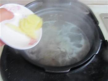 棒骨莲藕汤的做法步骤6
