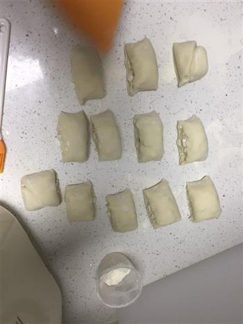 鲜奶香芋馒头的做法步骤11