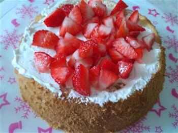 草莓奶油蛋糕的做法步骤11