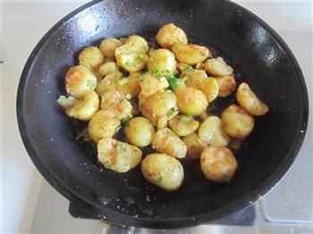 香煎小土豆的做法步骤8