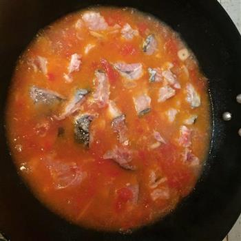 番茄炖鮰鱼的做法图解9