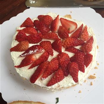 草莓淋面蛋糕的做法步骤11