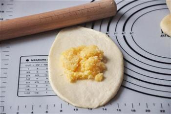 淡奶油椰蓉面包卷的做法步骤10