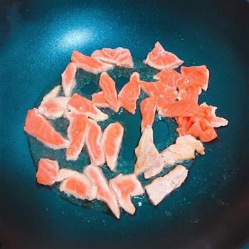 三文鱼瘦肉粥的做法图解6