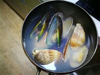 西班牙海鲜烩饭的做法步骤10