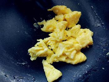 洋葱鸡蛋酱油炒面的做法步骤3