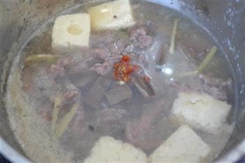 酸辣牛肉汤的做法步骤5