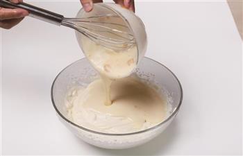 清新黄桃酸奶慕斯的做法步骤5