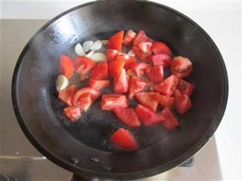 西红柿炒笋瓜的做法步骤3