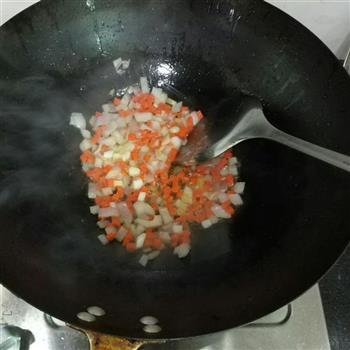 鲜虾菠萝饭的做法图解4