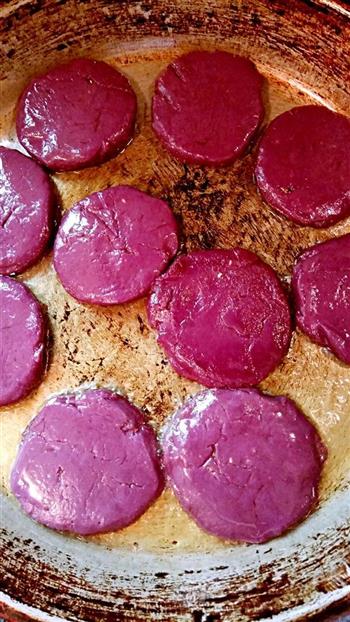 香煎紫薯饼的做法步骤7