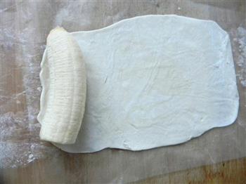 飞饼香蕉卷的做法步骤3