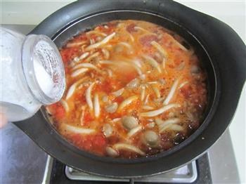 蟹味菇豆腐番茄汤的做法图解7