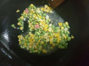 玉米青豆火腿炒饭的做法步骤2