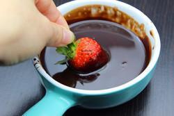 巧克力草莓的做法图解5