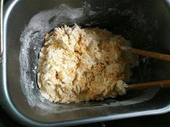 葱香芝士火腿面包的做法步骤2