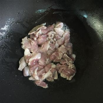 野芹菜炒肉片的做法图解5