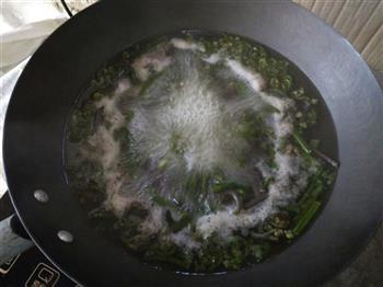 野葱腐乳炒水蕨菜的做法图解2