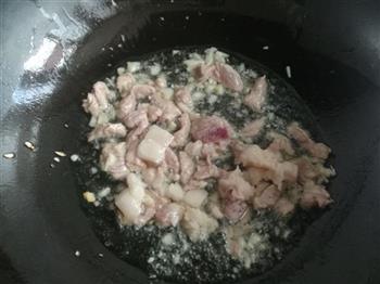 双菌炒肉片的做法步骤5