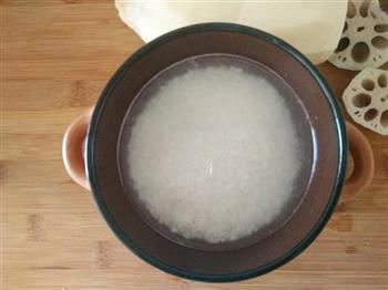 红糖糯米藕的做法步骤3