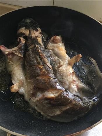 平底锅烤鱼的做法步骤14