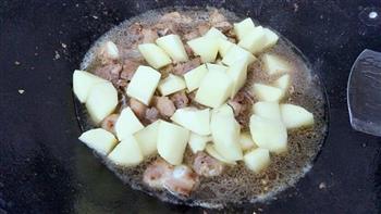 土豆炖排骨的做法步骤4