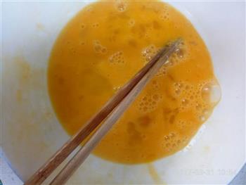 香椿鸡蛋汤的做法步骤2