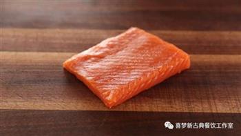 低温料理鱼肉卷的做法步骤1