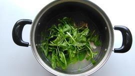 小排荠菜汤的做法步骤6