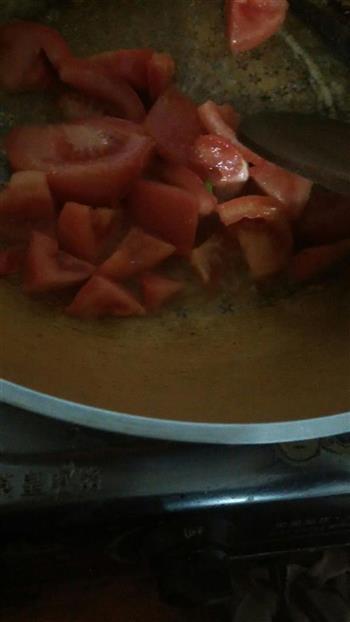 番茄豆腐汤的做法步骤2