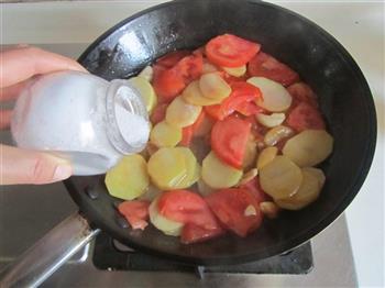 番茄炒土豆片的做法步骤7