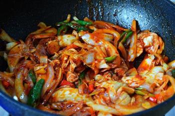辣白菜炖鲅鱼的做法步骤6