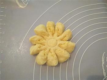 椰蓉花朵面包的做法图解9
