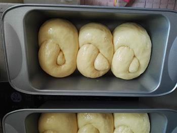 椰蓉面包的做法步骤21